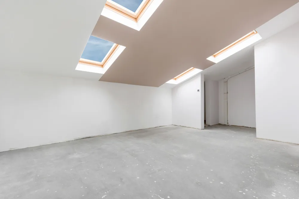 Empty,Unfinished,Interior,(includes,Clipping,Path)
