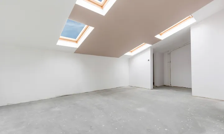 Empty,Unfinished,Interior,(includes,Clipping,Path)