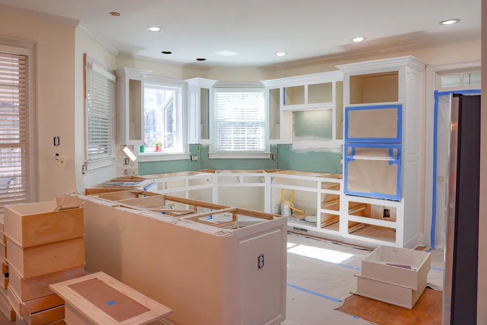 Remodeling,Of,Kitchen,Cabinets,Ready,For,A,Granite,Countertops,In