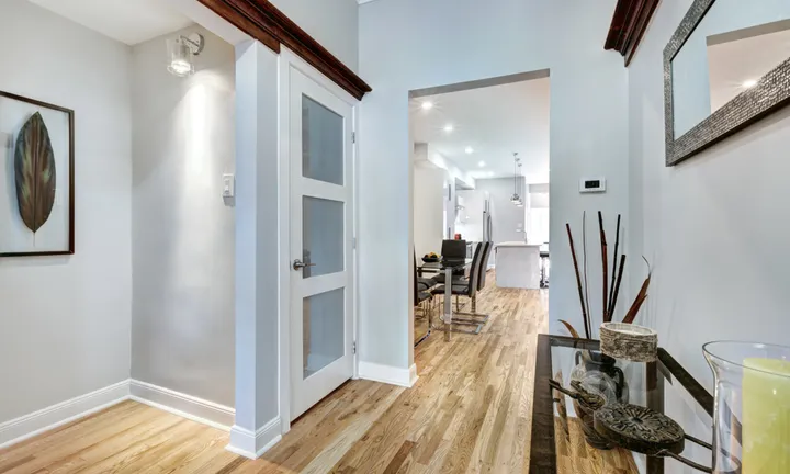 Newly,Renovated,House,In,Westmount,,Canada