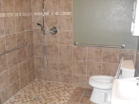 Handicap Accessible Bathroom