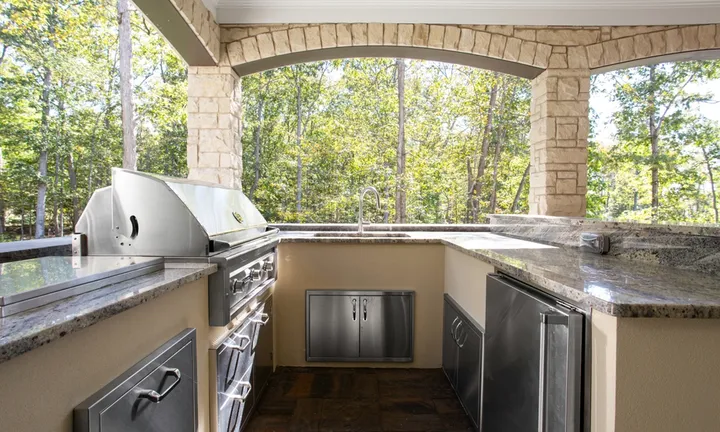 Outdoor Kitchen Top Tier